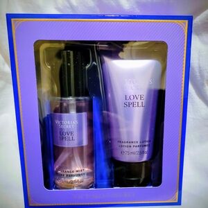 Victoria's Secret Love Spell Mist and Lotion Set - Lavender